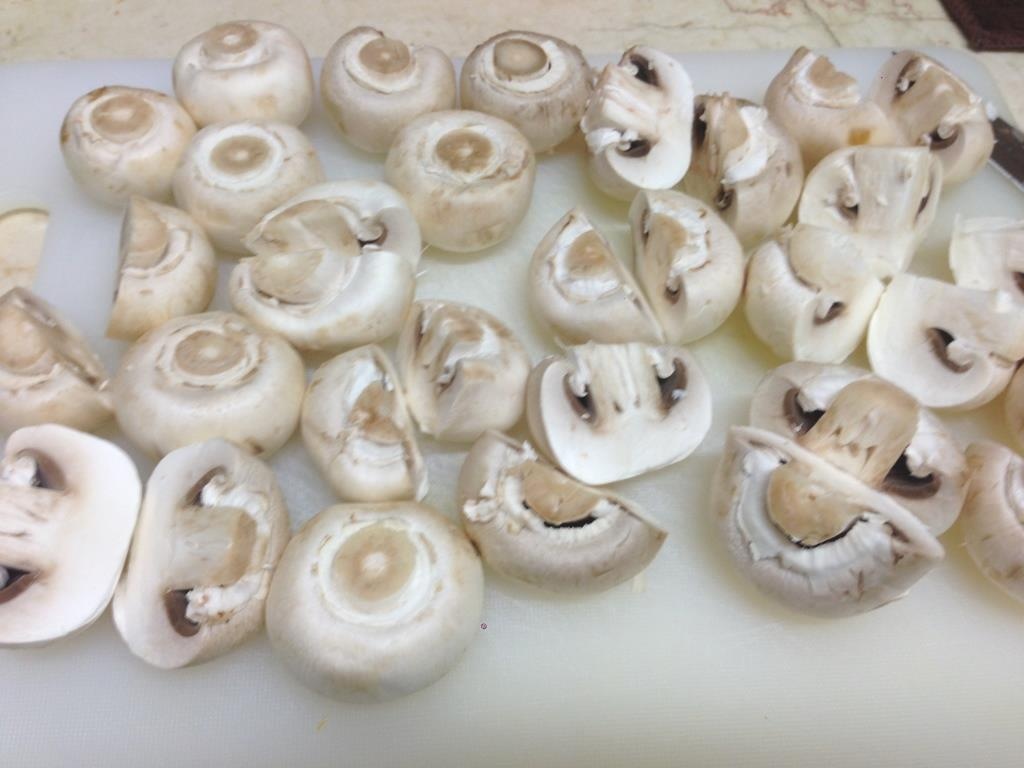 Быстрые маринованные шампиньоны с медом