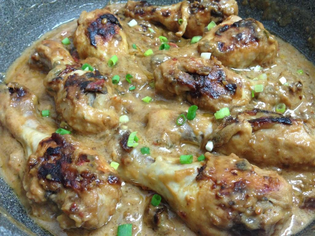 Куриные ножки в арахисово-медовом соусе