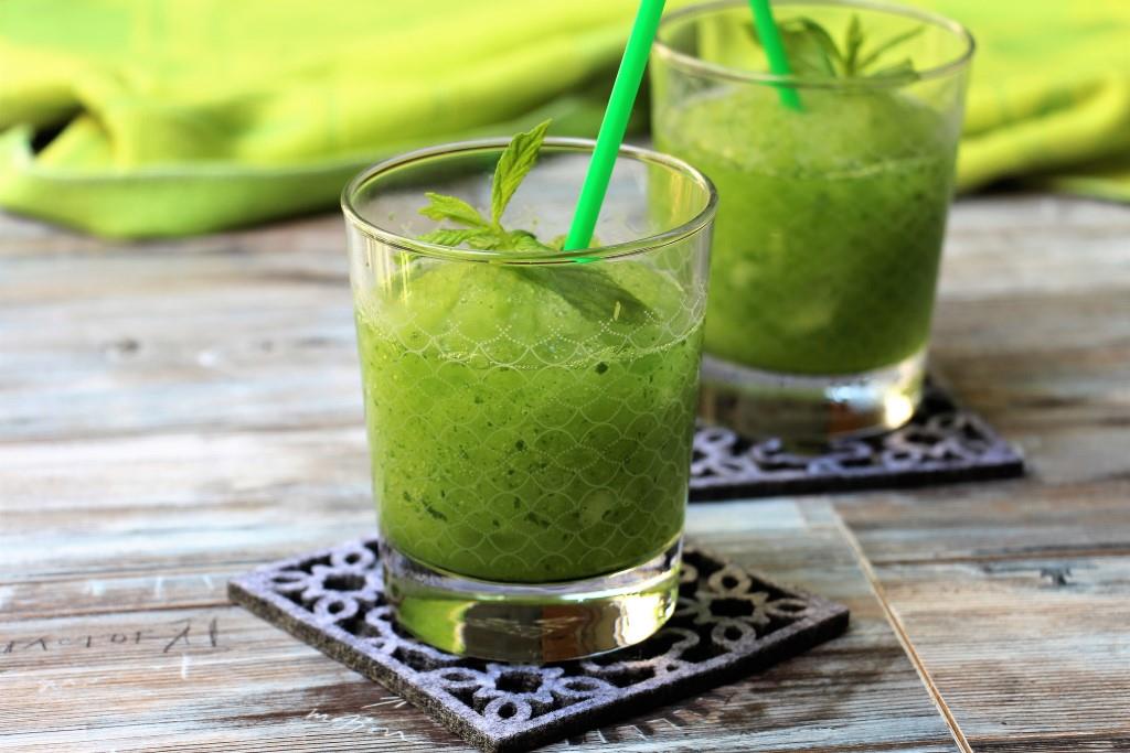 Лимонана, замороженный мятный лимонад