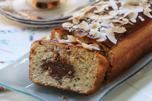 Кокосовый кекс со сгущённым молоком