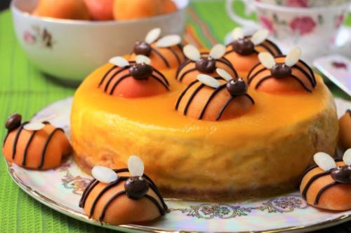 Творожный торт с абрикосами «Пчелки»