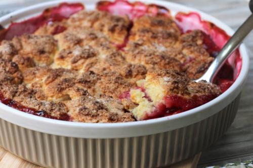 Коблер со сливовой начинкой