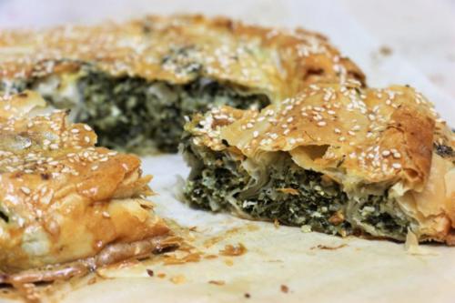 Спанакопита, пирог с фетой и шпинатом