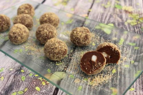 Шоколадные шарики с сюрпризом