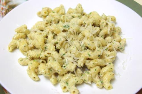 Паста со сливочным сыром и орехами