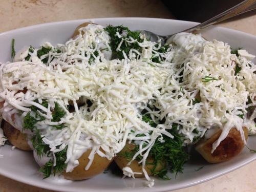 Картофель с йогуртовой заправкой