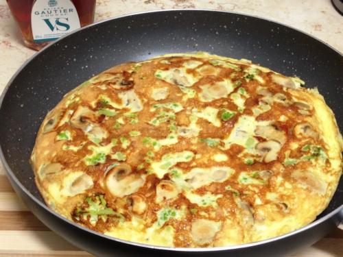 Фриттата с грибами и романеско