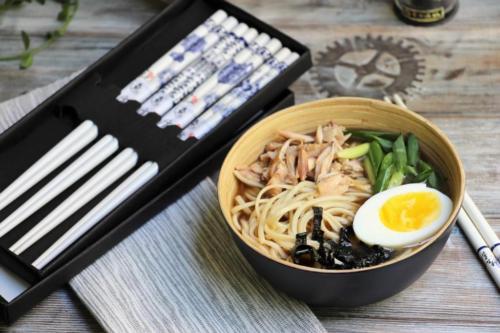 Суп рамэн, японский фастфуд