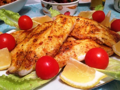 Запеченное филе тилапии по-мароккански