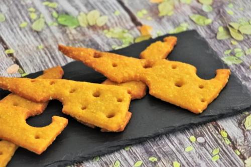 Сырное печенье с кунжутом