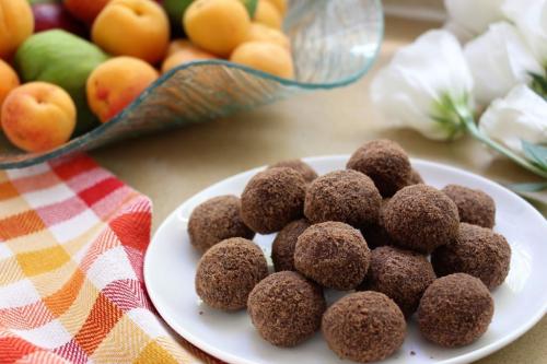 Шоколадные шарики из 3х ингредиентов