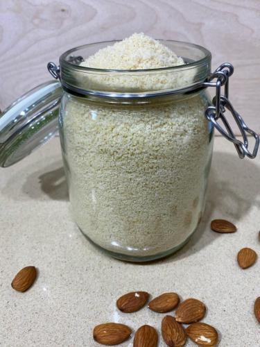 Кулинарные азы – как очистить миндаль