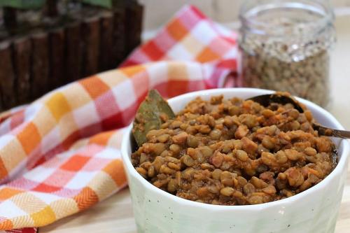 Тушеная чечевица по-итальянски